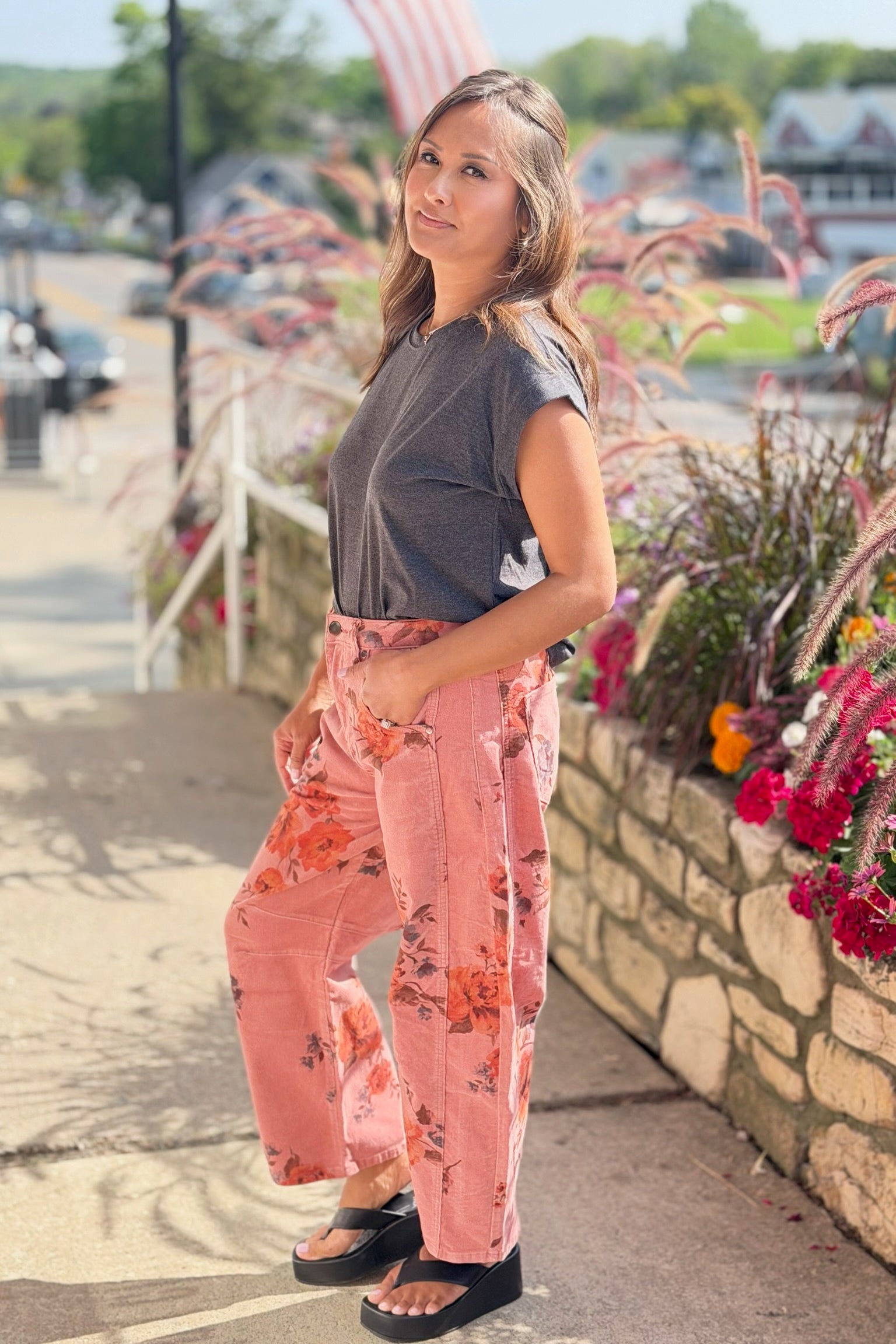 Corduroy Floral Barrel Pants - Rose