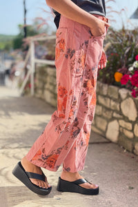 Corduroy Floral Barrel Pants - Rose