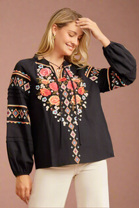 Diamond Sleeve Embroidered Top Black