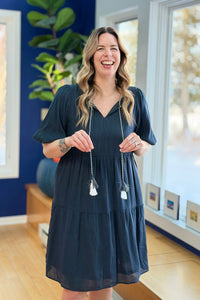 V-Neck Midi Dress W Tassel