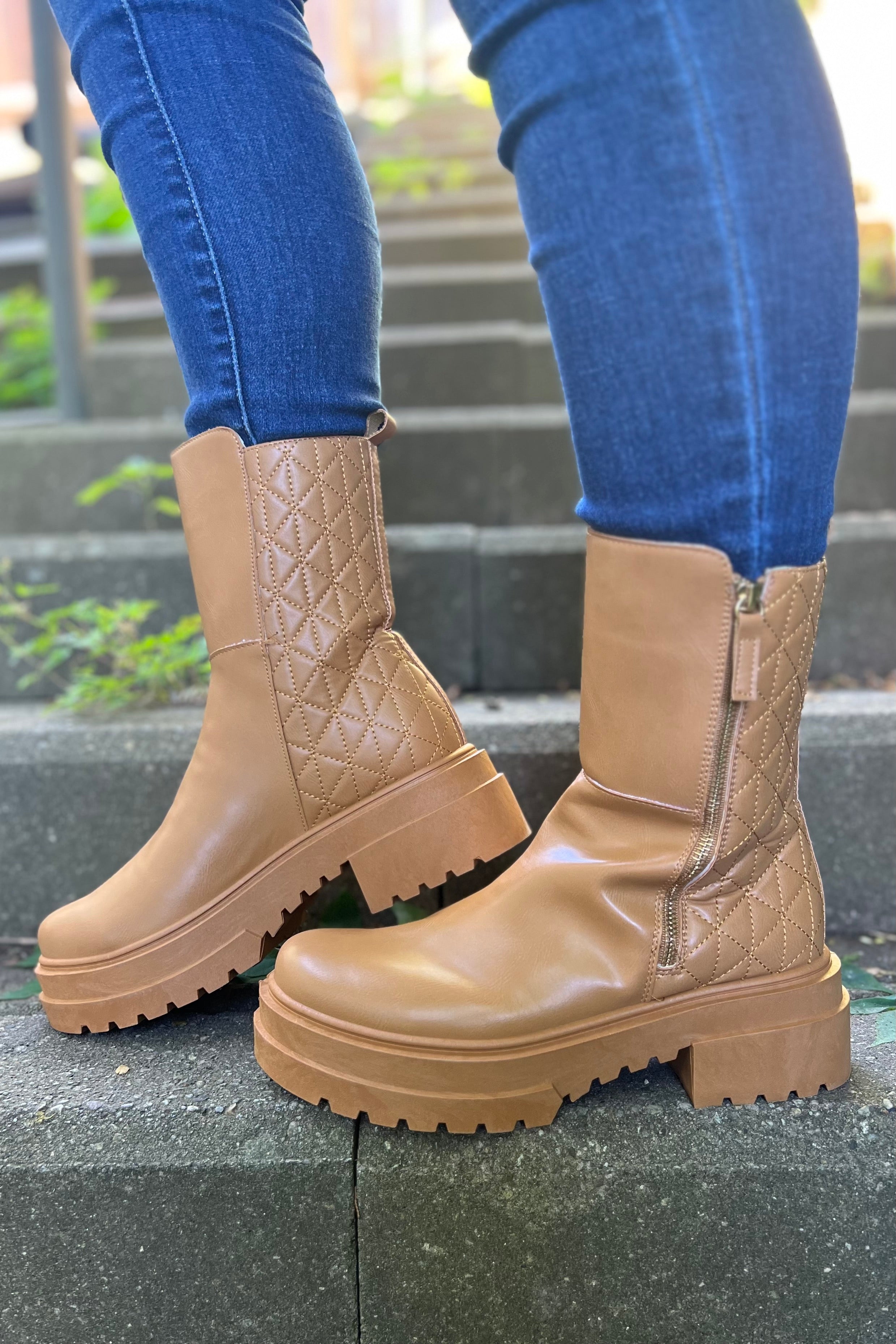 Cute store tan boots