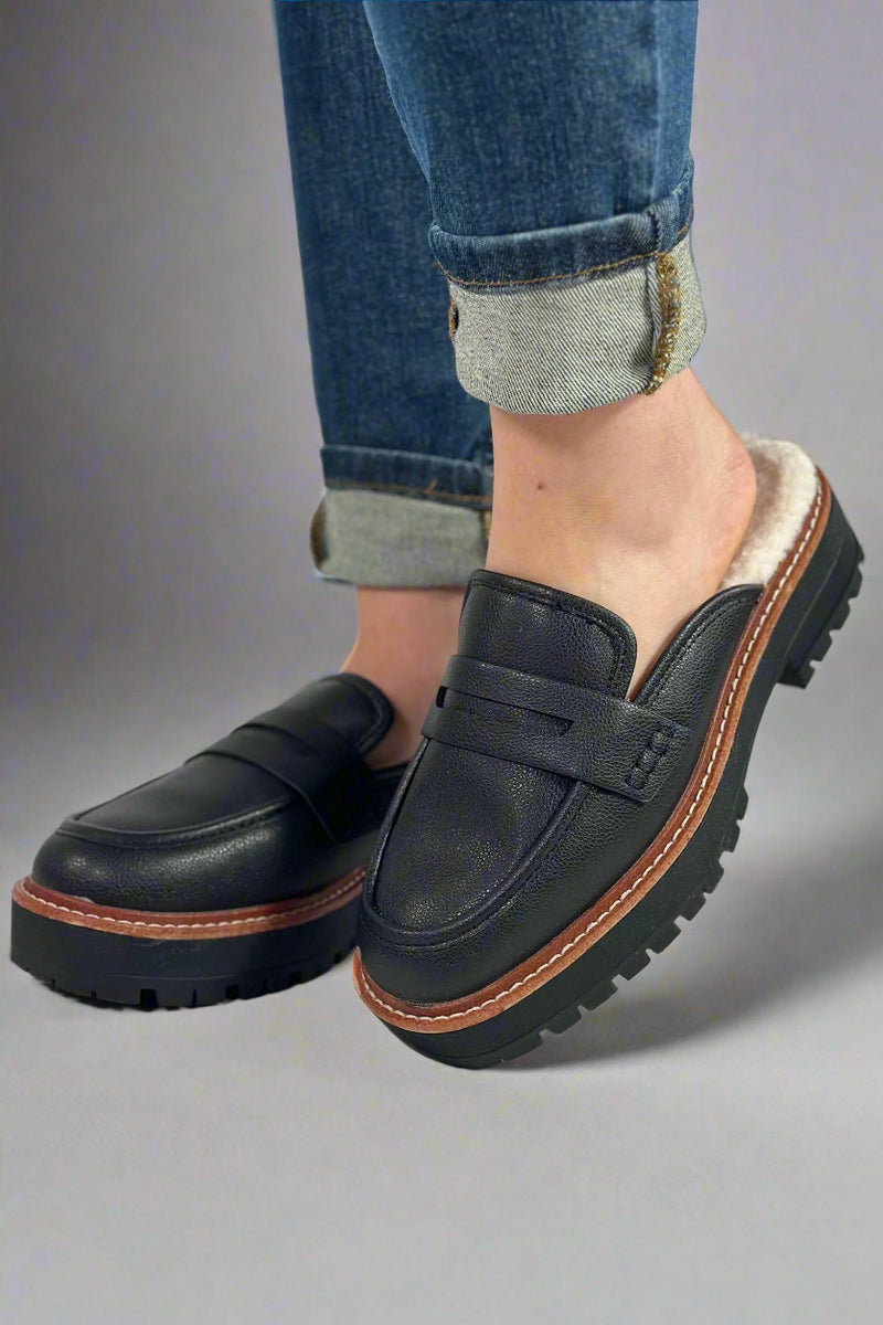Shareen Loafer Mule - Black