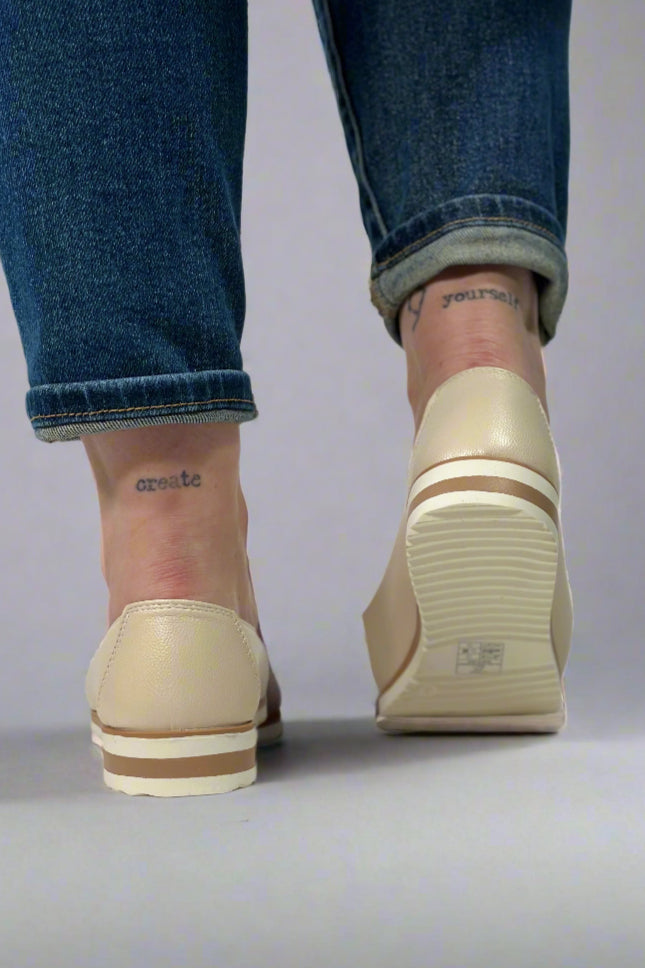 Willa Slip On - Nude