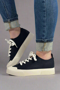 Gina Sneaker - Black