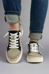 Moxie Sneaker - Black
