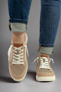 Moxie Sneaker - Natural