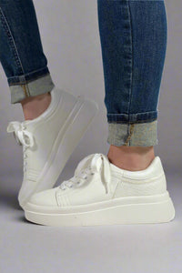 Ella  Lace-up Sneaker