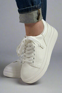Ella  Lace-up Sneaker