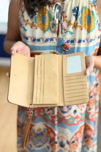 Taylor Wallet - Light Tan