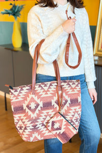 Western Weekend Tote - Rust