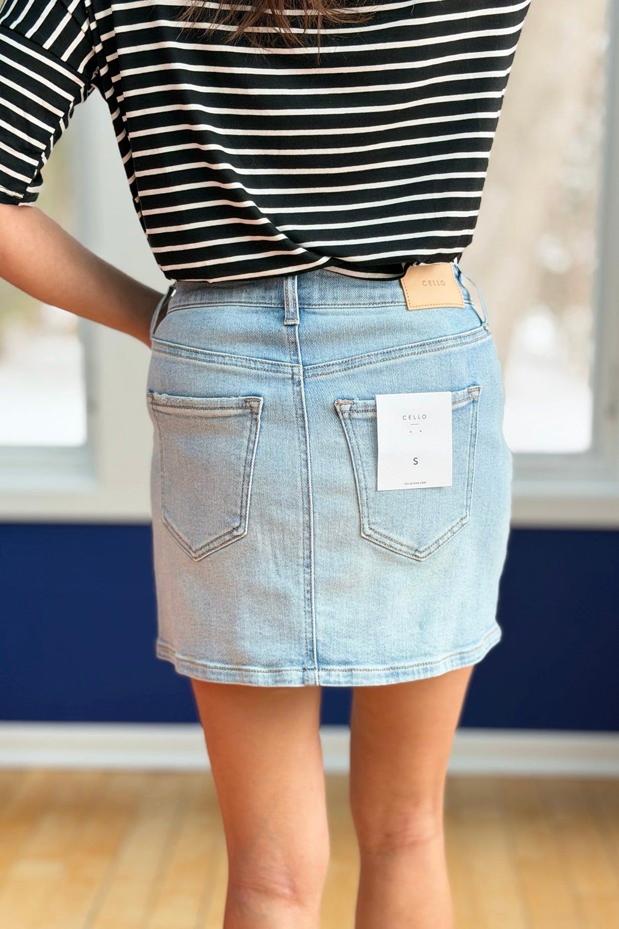 Mid Waist Mini Denim Skirt - Light