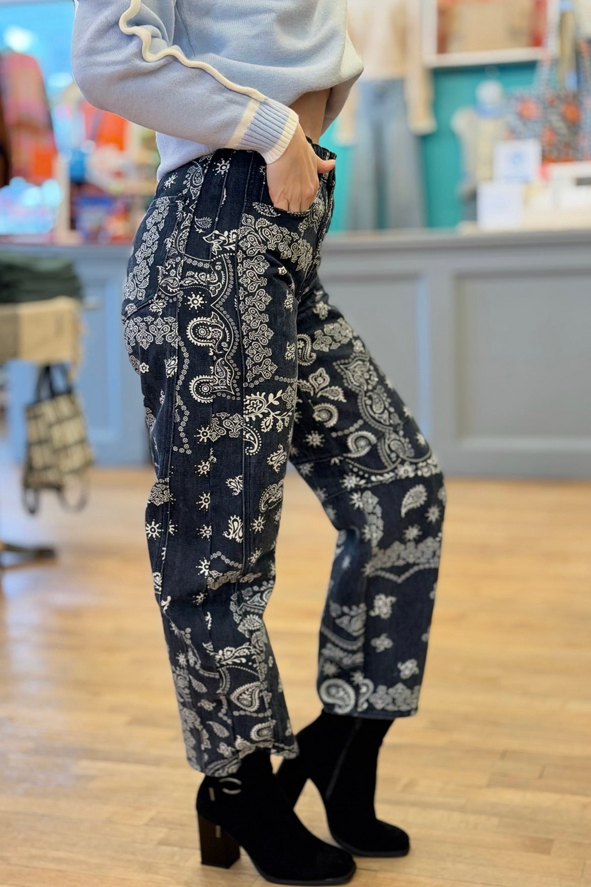 Paisley Printed Denim Pants - Blue