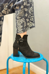 Paisley Printed Denim Pants - Blue