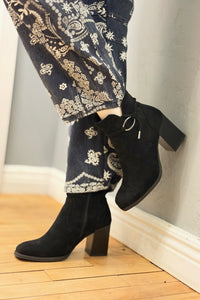 Cammy Heel Bootie - Black