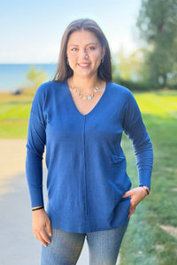 Dreamer V-Neck Sweater - Navy