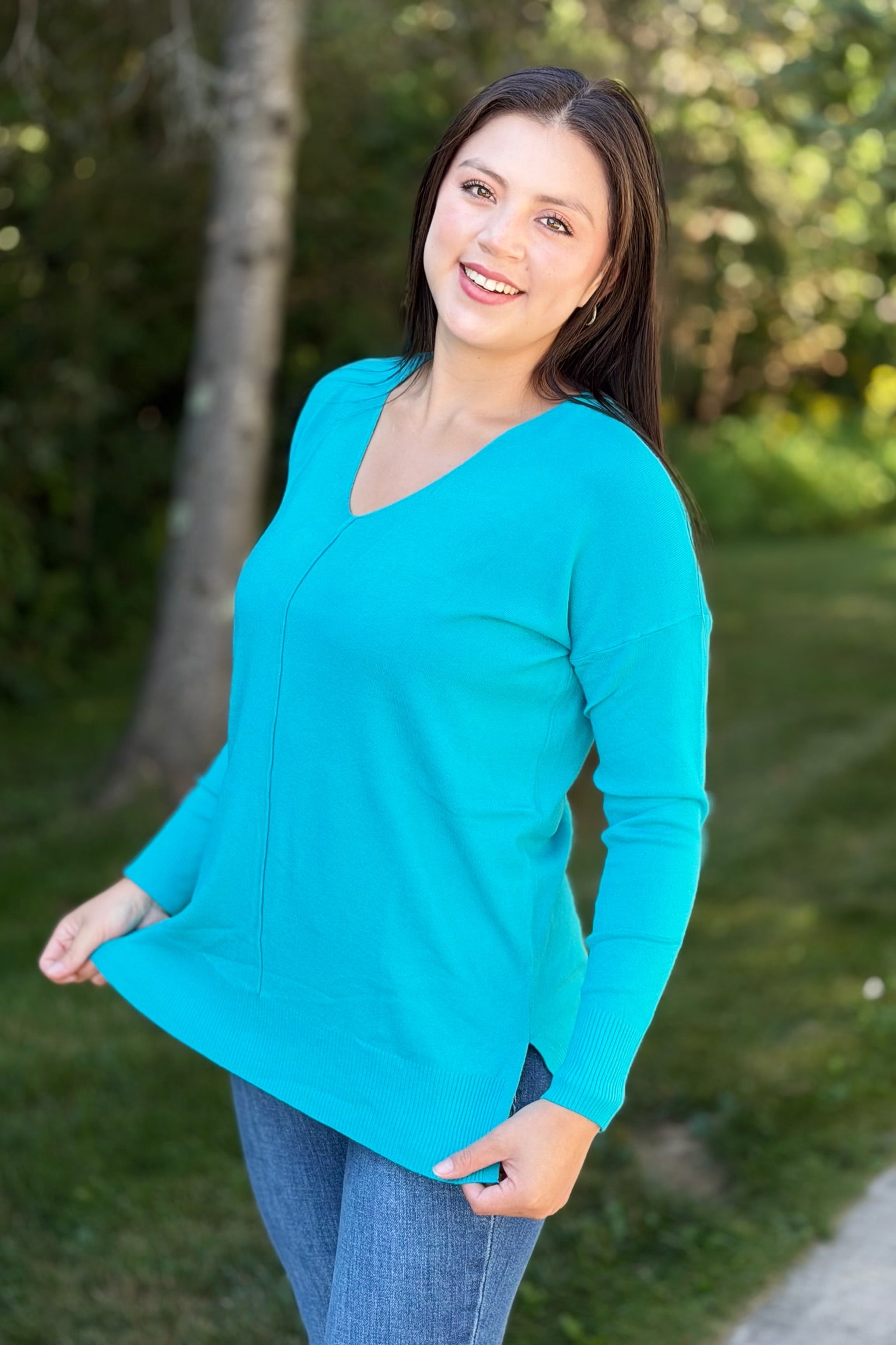 Dreamer V-Neck Sweater - Ice Blue
