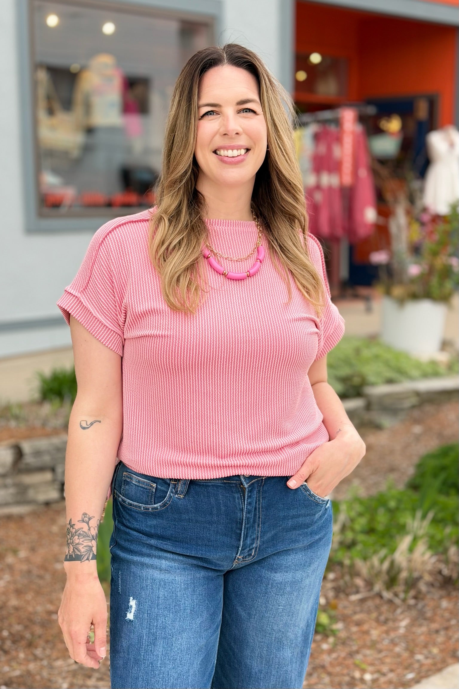Holly Necklace - Pink