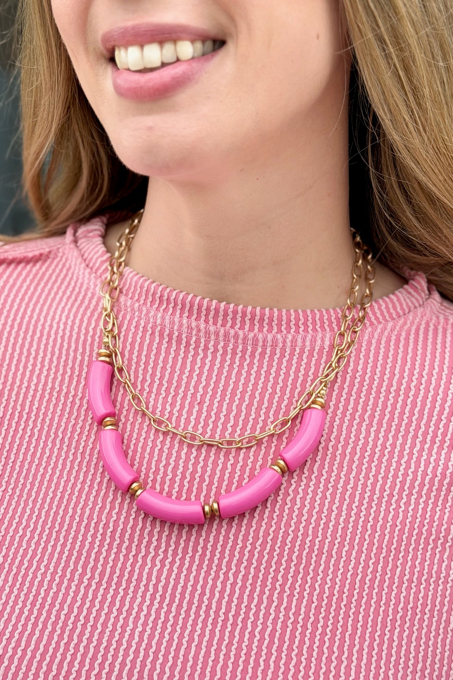 Holly Necklace - Pink