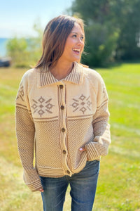 Graphic Collared Knit Cardigan - Latte