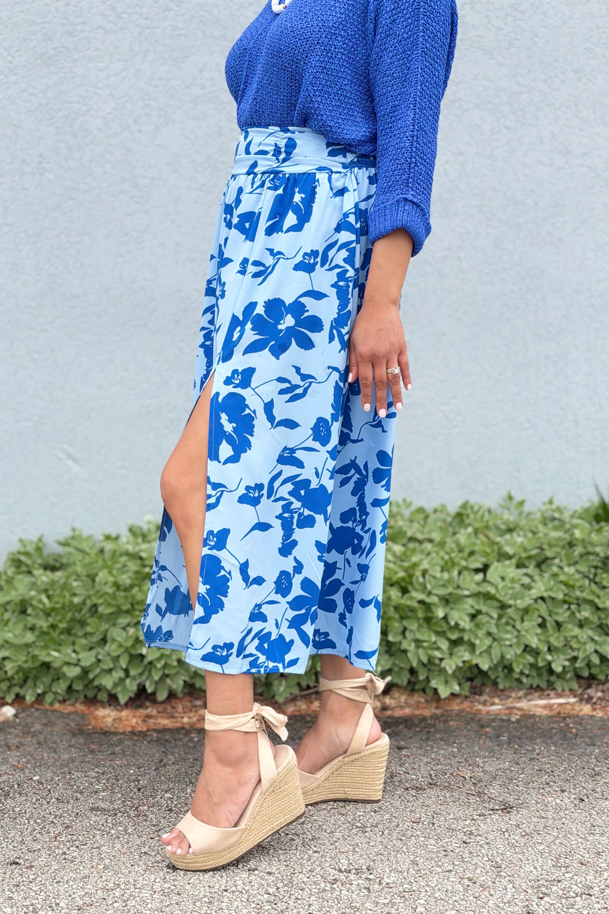 Tropical Floral Ruched Midi Skirt - Blue