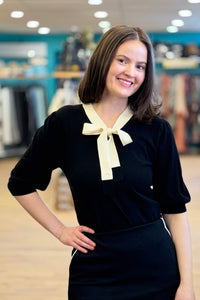 Vintage Two Tone Sweater - Black