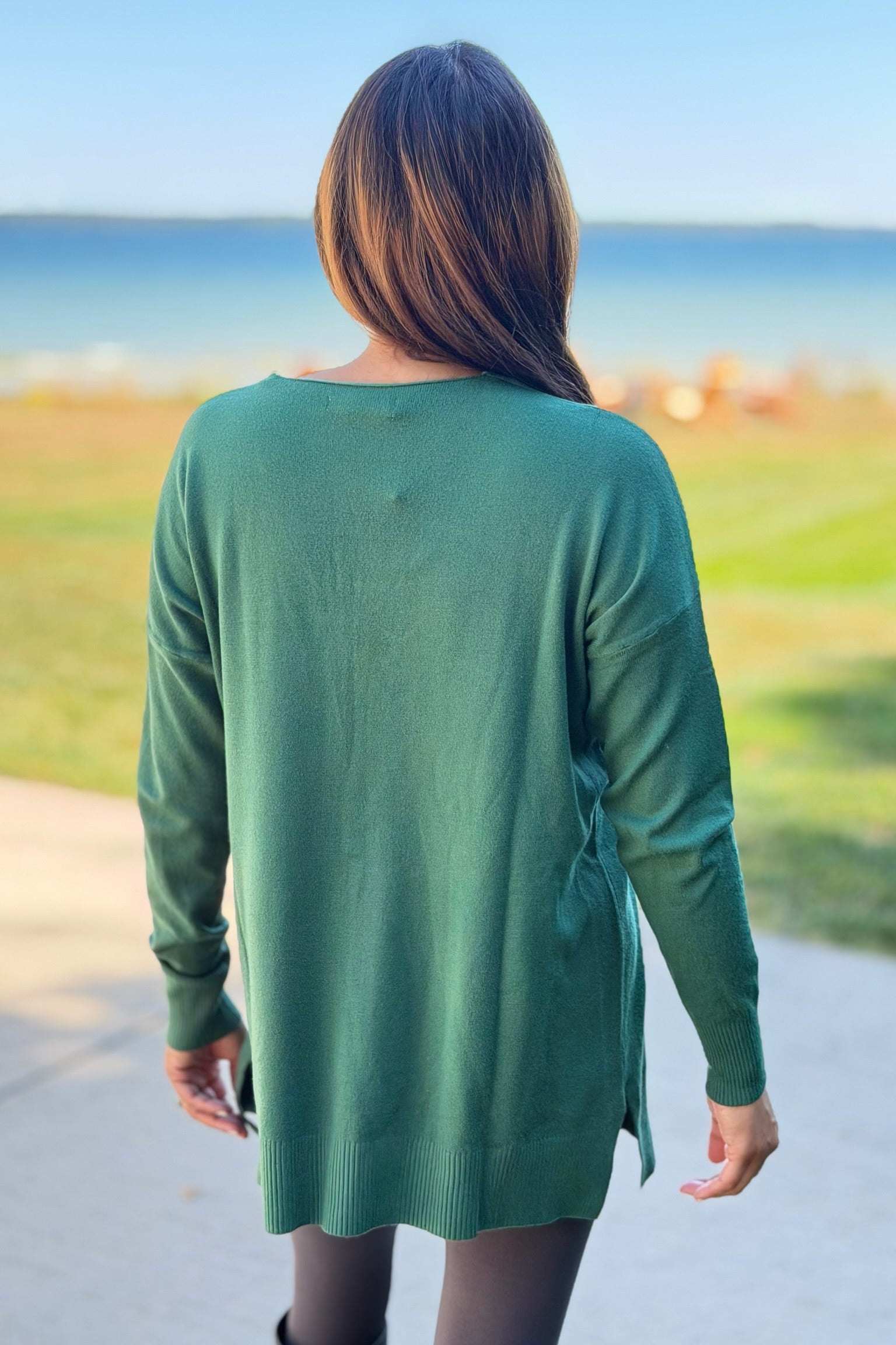 Dreamer V-Neck Sweater - Green