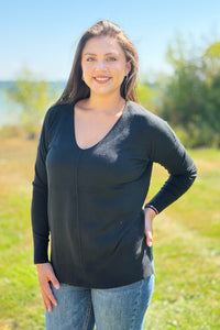 Dreamer V-Neck Sweater - Black