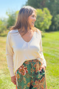 Dreamer V-Neck Sweater - Sand