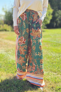 Border Print Wide Leg Pants - Green