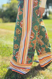 Border Print Wide Leg Pants - Green