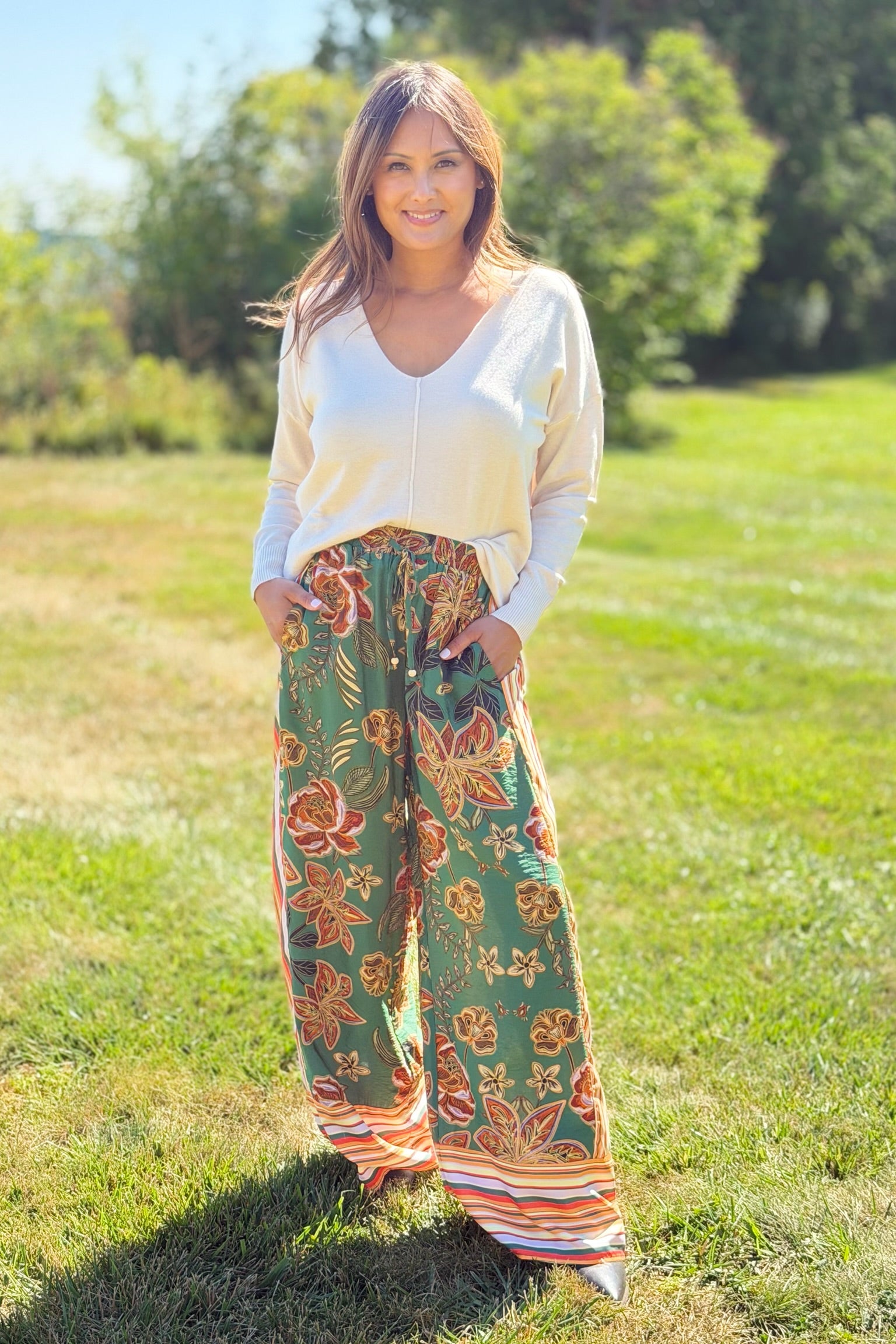 Border Print Wide Leg Pants - Green