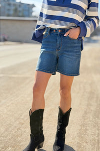 High Waisted 2 Button Mid Length Dad Shorts