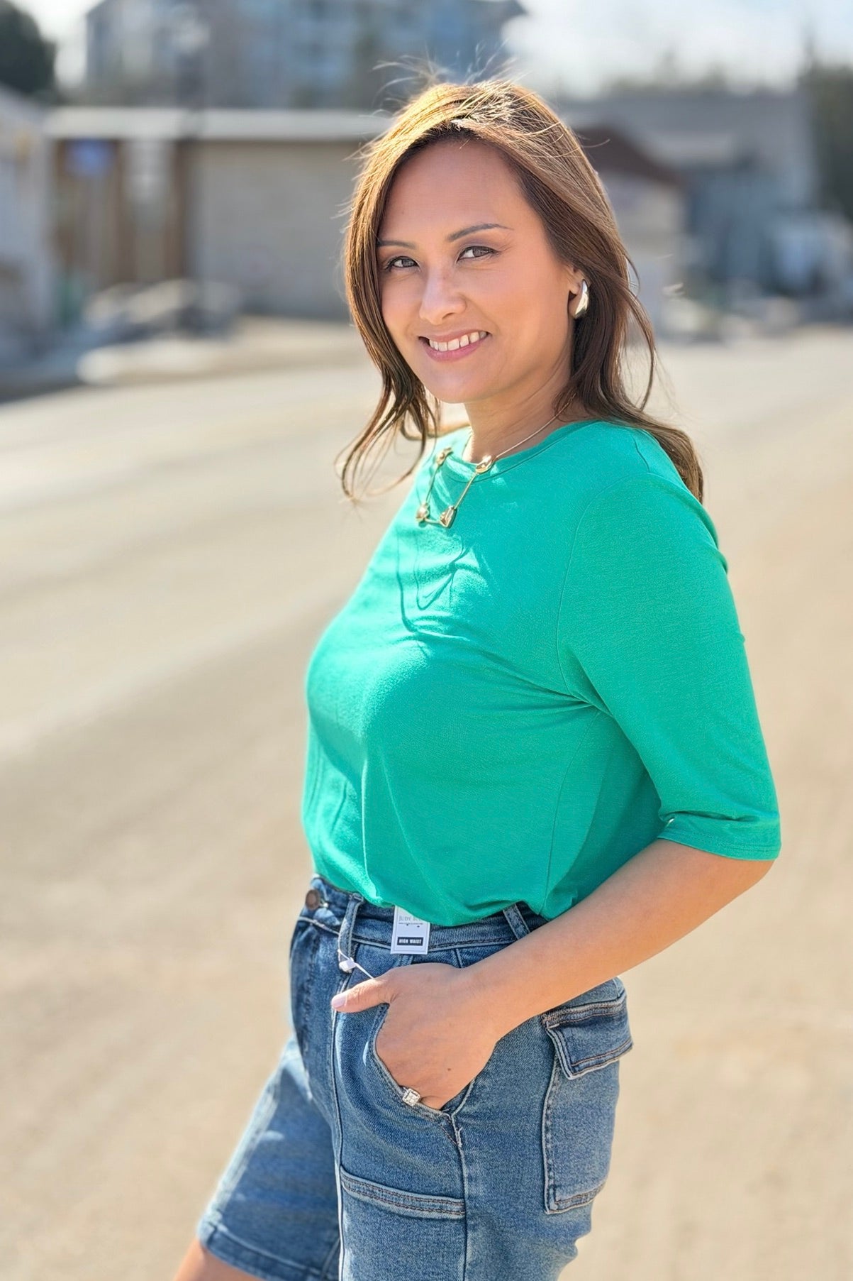 High Waisted Utility Pockets Mid Length Shorts