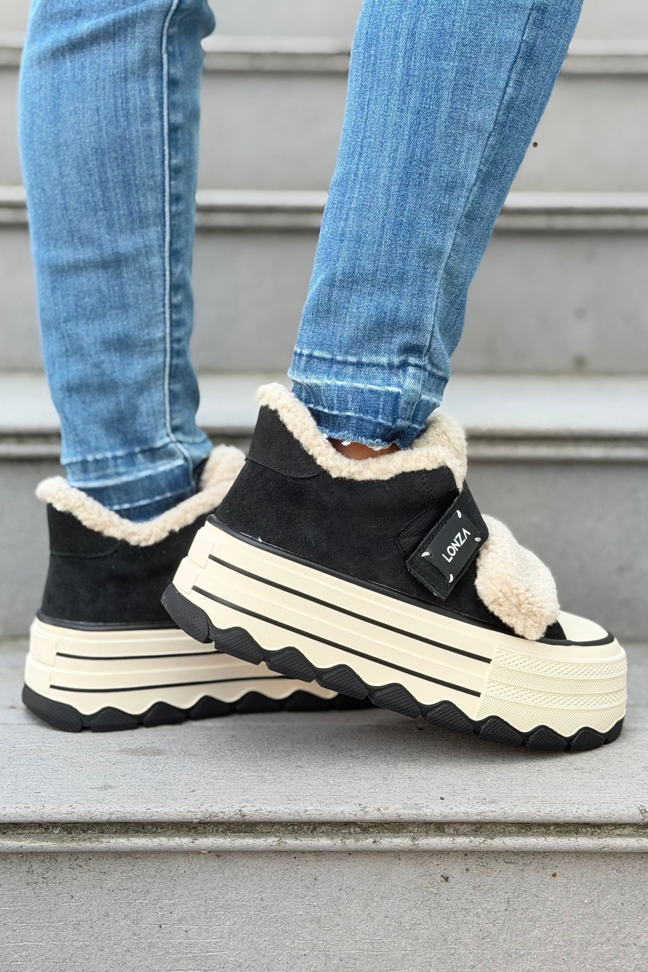 Glissane Wool & Suede - Black