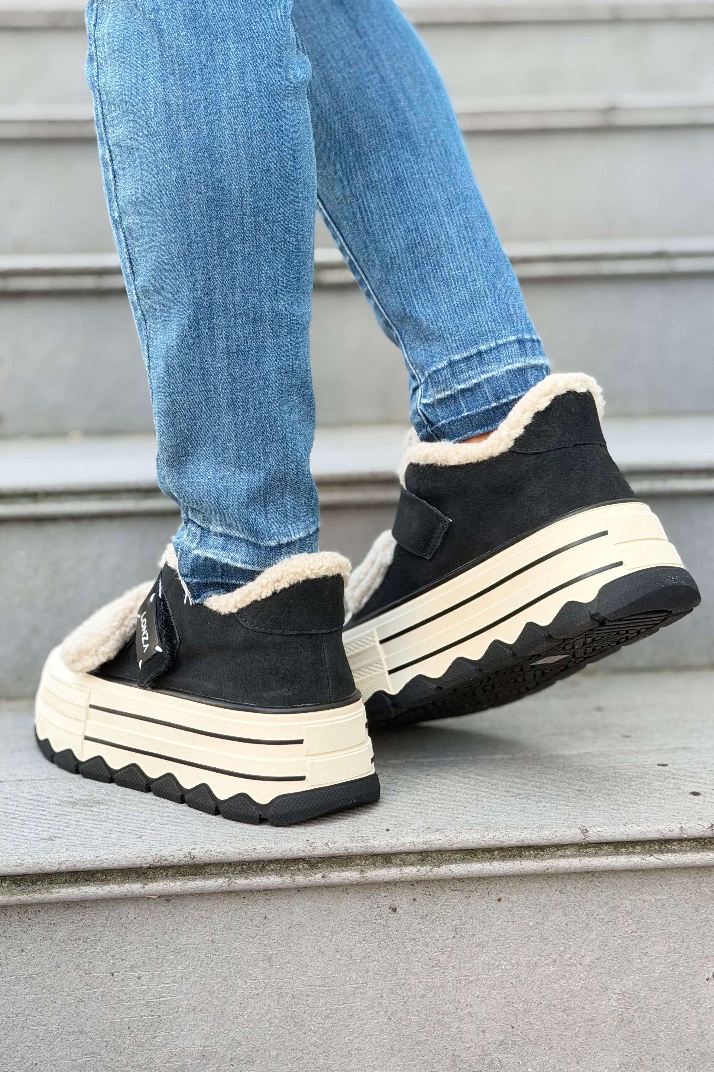 Glissane Wool & Suede - Black