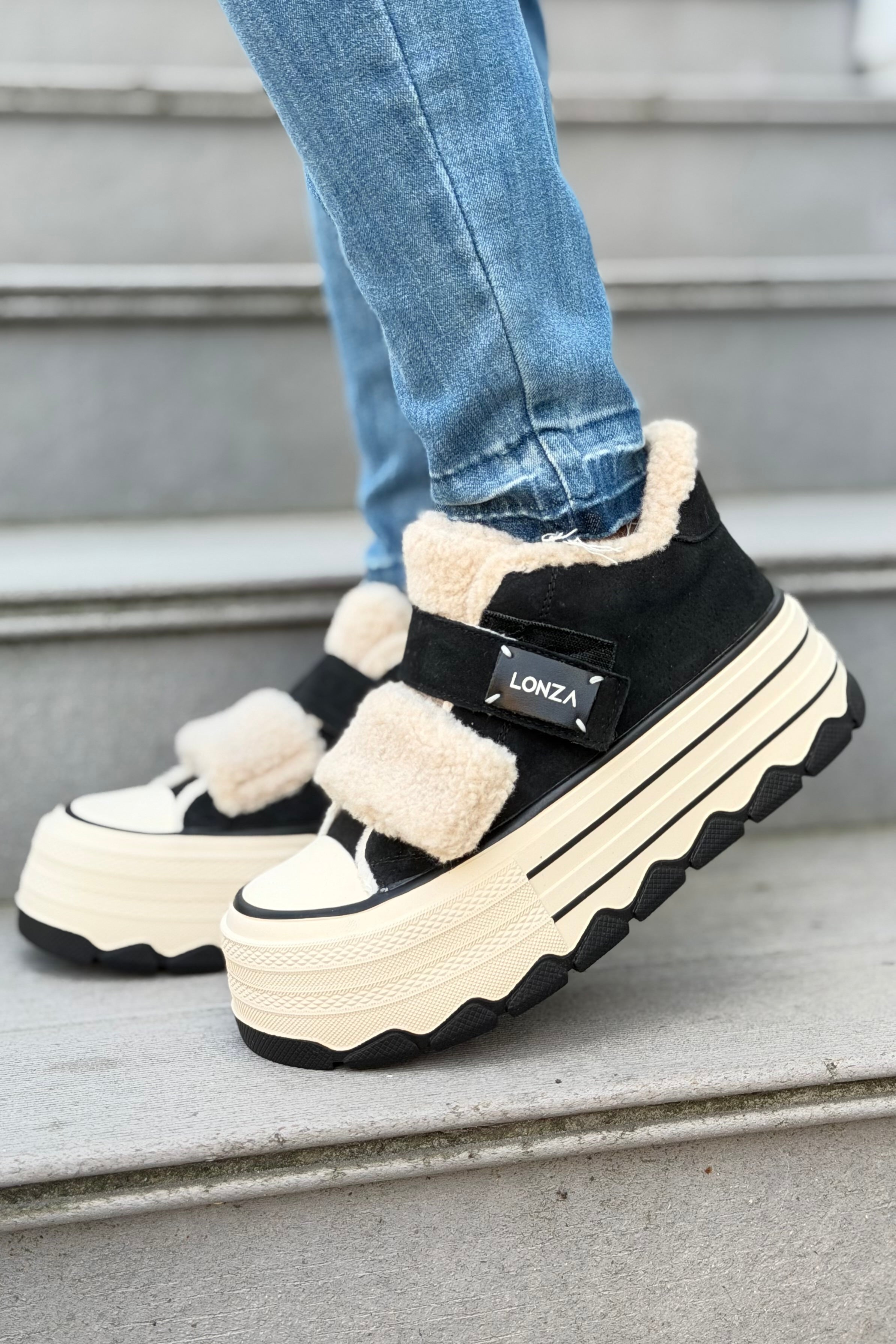 Glissane Wool & Suede - Black