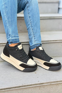 Bris Leather Sneaker - Black