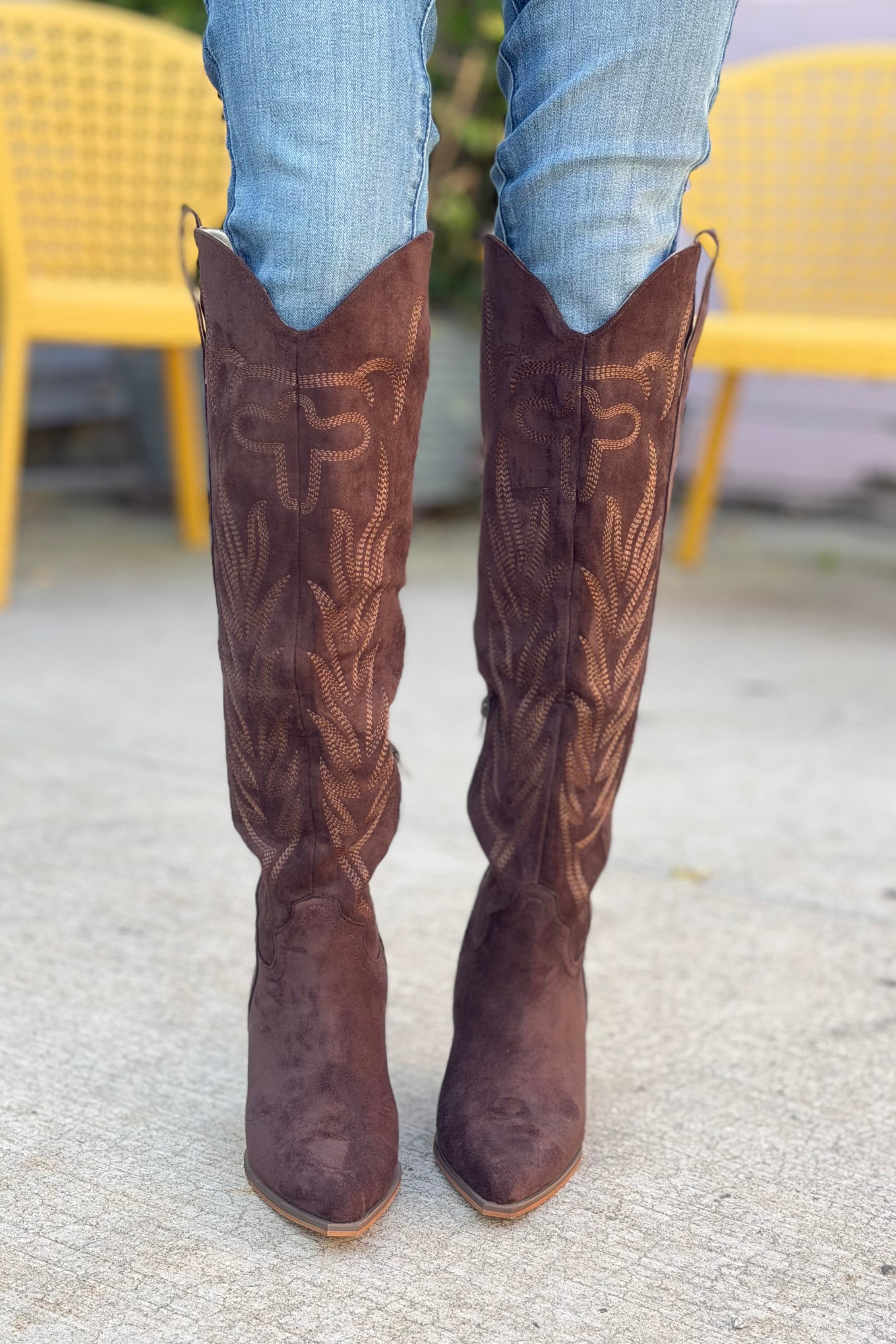 Bronco Knee High Western Boots - Coffee
