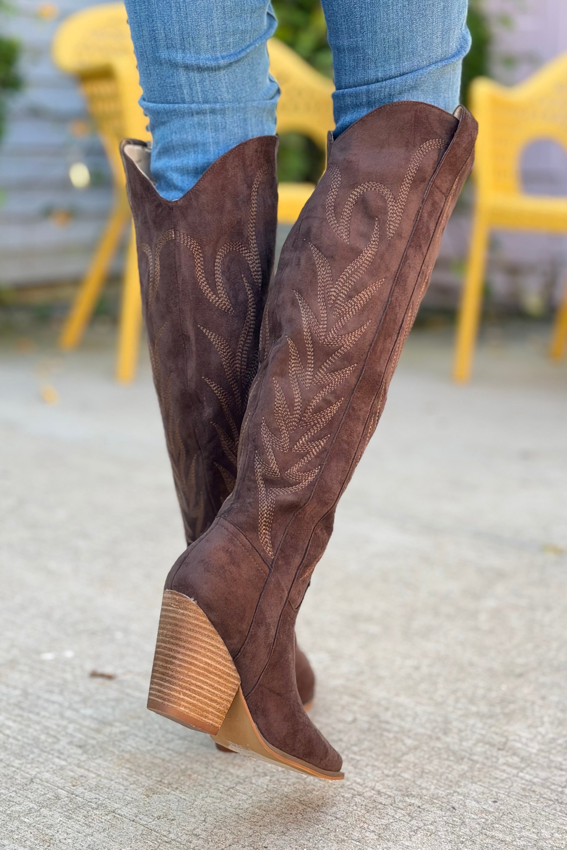 Bronco Knee High Western Boots - Coffee