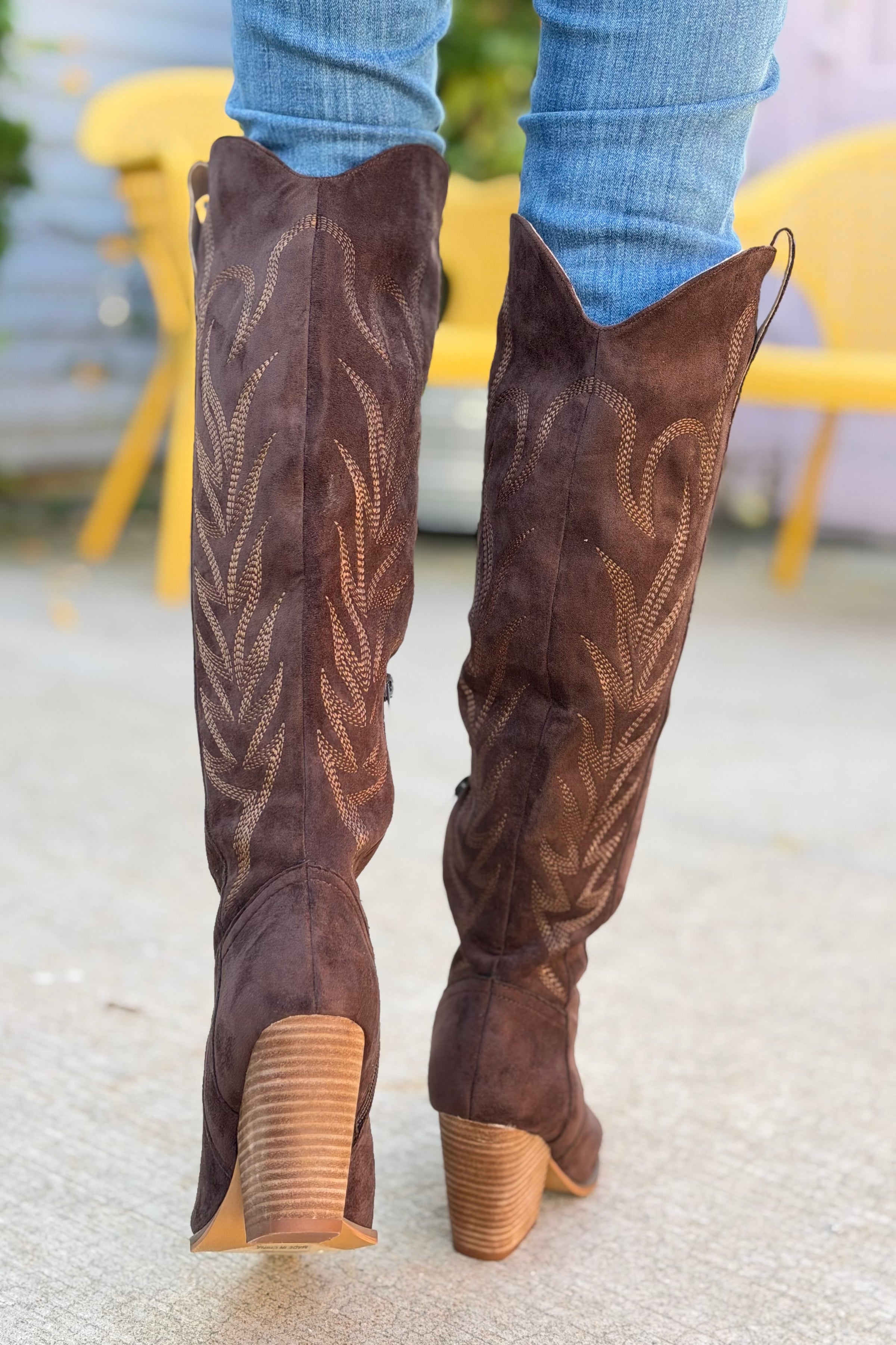 Bronco Knee High Western Boots - Coffee