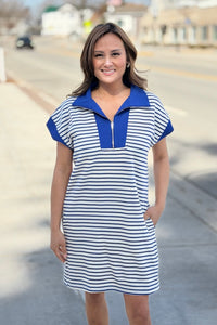 Half Zip Dress With Pockets - Blue