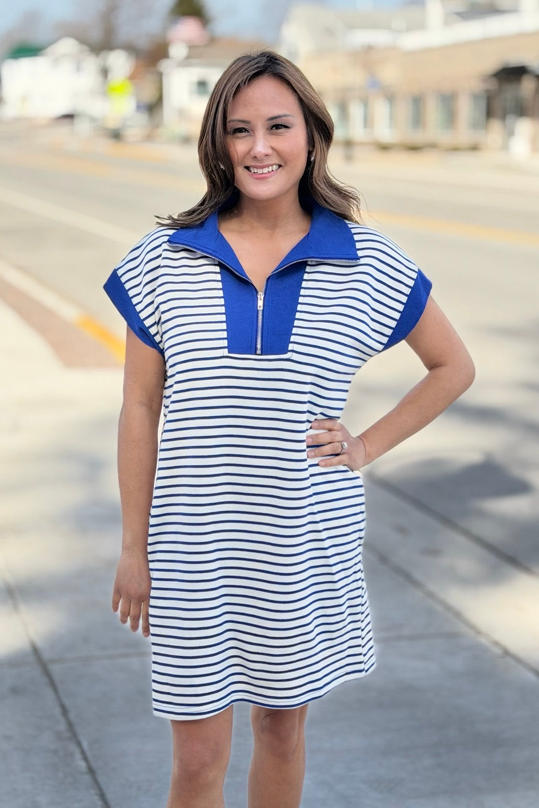 Half Zip Dress With Pockets - Blue