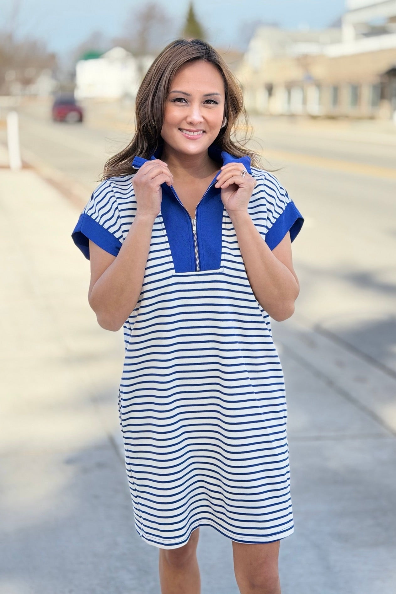 Half Zip Dress With Pockets - Blue