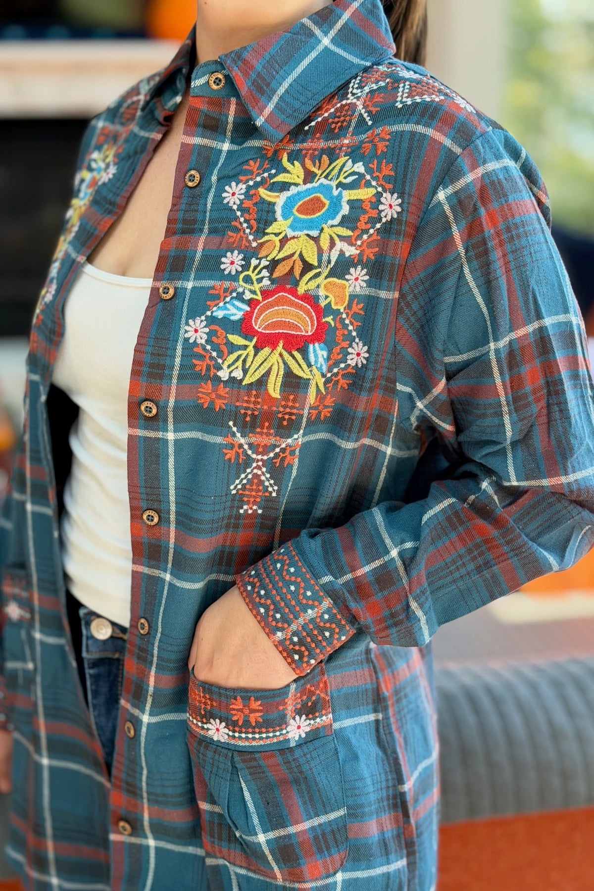 Plaid Embroidery Long Shirt with Pockets