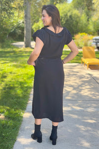 Loose Fit Ruffle Collar Dress - Black