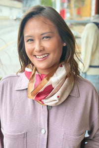 Magnetic Triangle Scarf - Red
