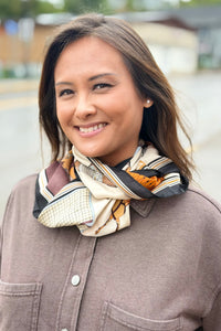Magnetic Triangle Scarf - Orange