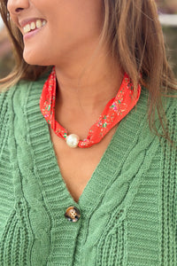 Scarf Pearl Clasp Necklace - Nine