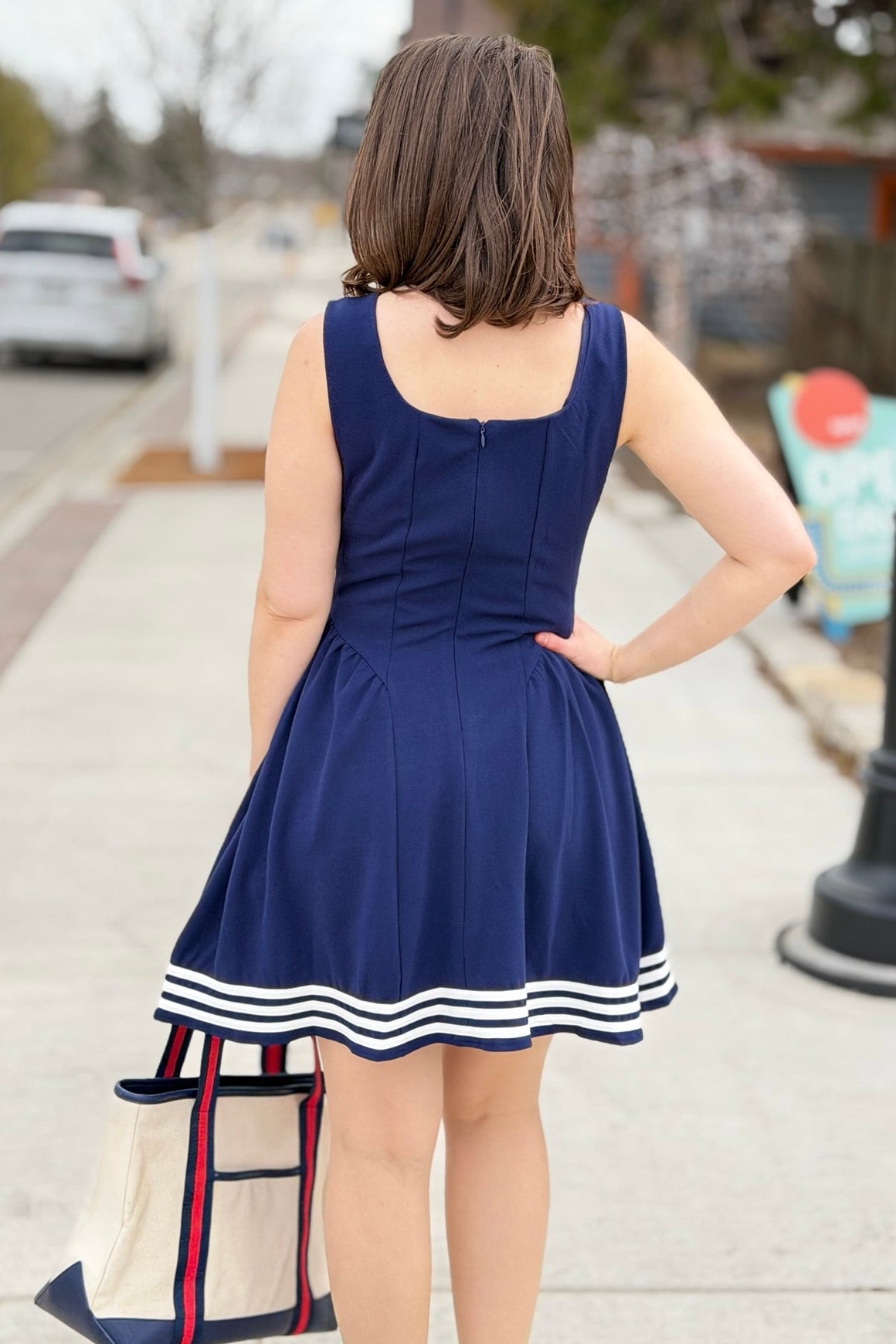 Square Neck Dress With Contrast - Navy