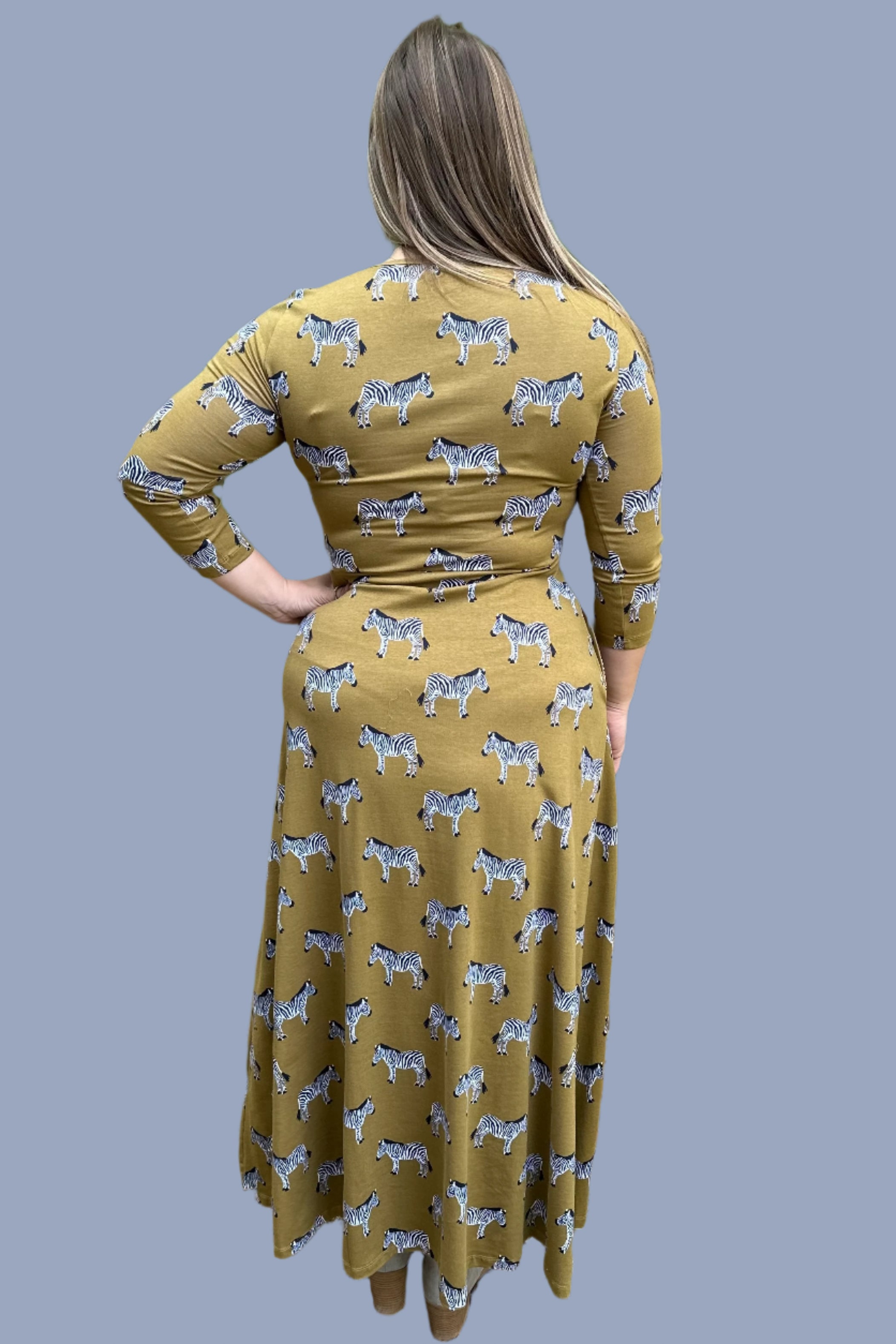Zebra Print Maxi Dress - Green Quarter Sleeves Mata Traders Pockets Spot Zebra Print Maxi Dress - Green Quarter Sleeves Mata Traders Pockets Spot